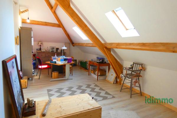 BELLE MAISON 5 CHAMBRES Vic-sur-Cère (15800)