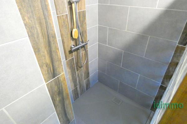 BELLE MAISON 5 CHAMBRES Vic-sur-Cère (15800)