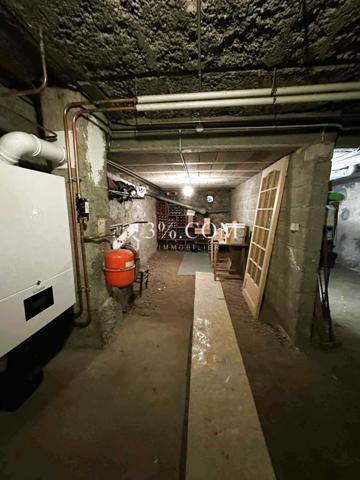 Maison 8 pièce(s) 5 chambre(s) 180 m²