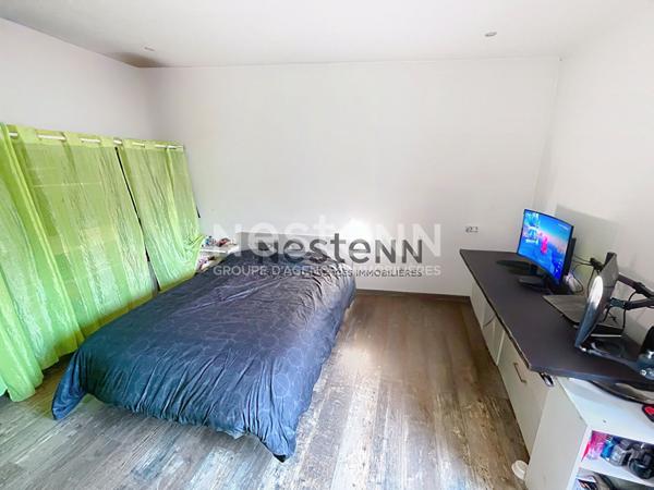 Maison 7 pièces AMBON À 10 minutes à pied de la plage, environnement calme