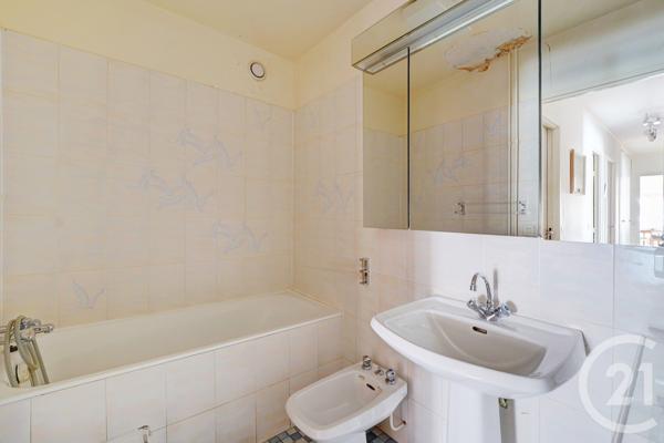 Appartement F5 à vendre  5 pièces - 89 m2 PARIS - 75020