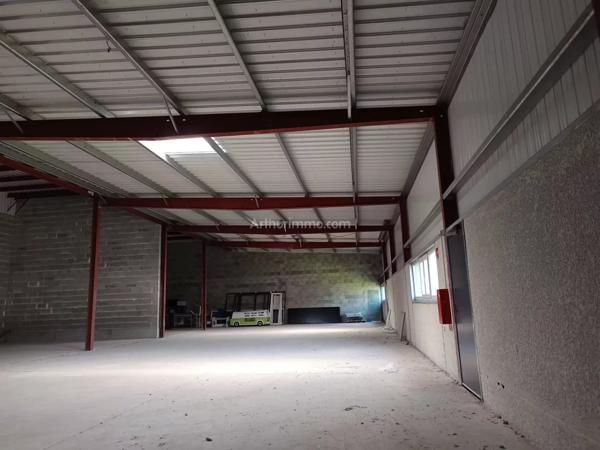 Location Local commercial 1 pièces 218 m2 à Bourgoin-Jallieu