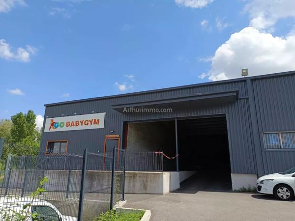 Location Local commercial 1 pièces 218 m2 à Bourgoin-Jallieu