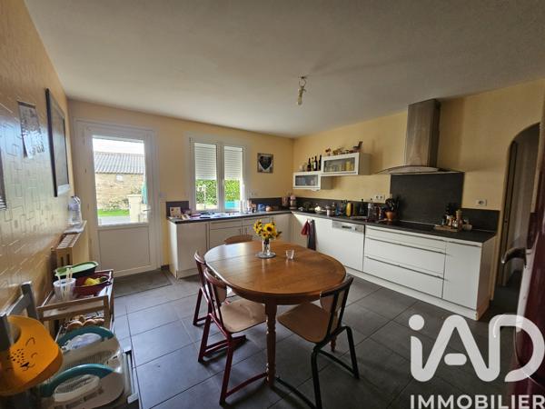 Maison à vendre 7 pièces 242 m² Bressuire