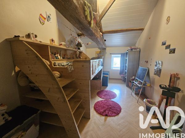Maison à vendre 7 pièces 242 m² Bressuire