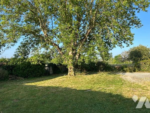 Jolie maison d'environ 160m², située dans la campagne d' Agon-Coutainville,  à 2,5km de la mer.