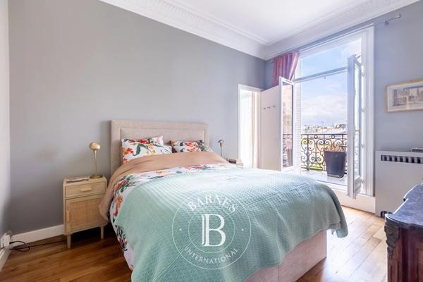 Paris 17ème, Appartement 3 Chambres -  121 m² à vendre