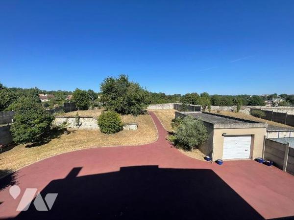 NOUVEAU "Chez des Notaires à Mes Côtés", situé en centre ville de FALAISE, au pied  des commerc...
