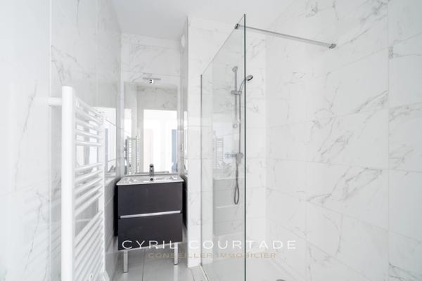 Baillargues, Dpt Hérault (34), Appartement rooftop de 73 m²- Terrasse de 46 m²