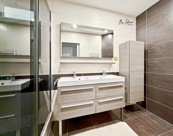 À vendre – Villa Kaufman & Broad avec véranda haut de gamme – 190 m² – Grand jardin paysager – 77600 Bussy-Saint-Georges - Seine-et-Marne - Val d’Europe - Disney