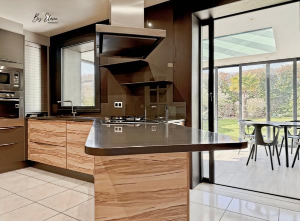 À vendre – Villa Kaufman & Broad avec véranda haut de gamme – 190 m² – Grand jardin paysager – 77600 Bussy-Saint-Georges - Seine-et-Marne - Val d’Europe - Disney