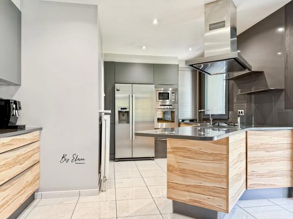 À vendre – Villa Kaufman & Broad avec véranda haut de gamme – 190 m² – Grand jardin paysager – 77600 Bussy-Saint-Georges - Seine-et-Marne - Val d’Europe - Disney
