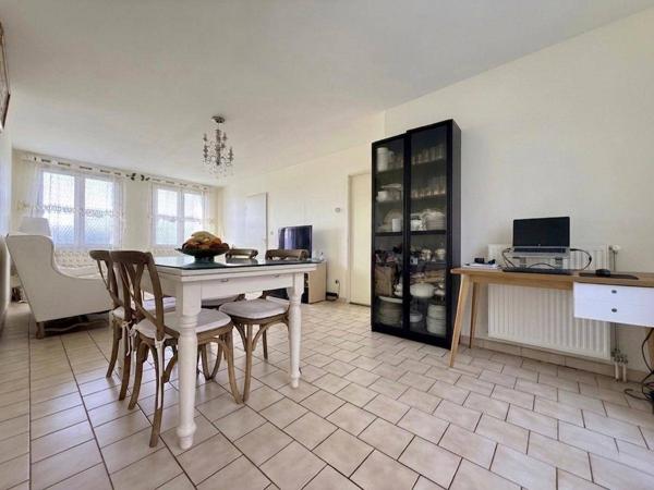 Maison 4 pièces/garage secteur Louvière