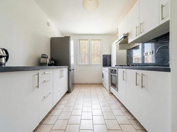 Maison 4 pièces/garage secteur Louvière