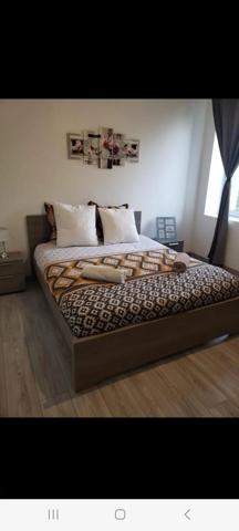 Vente Immeuble 10 pièces 210 m2 à Vierzon