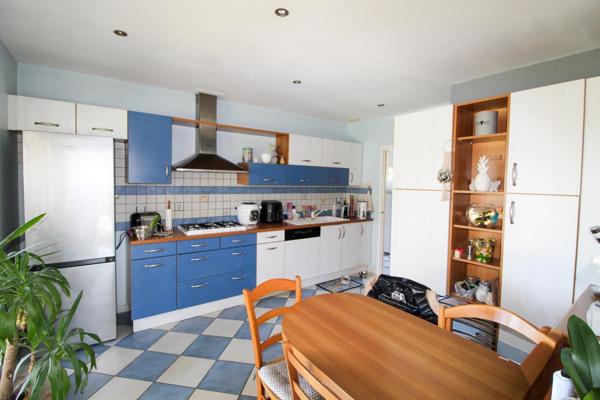Maison plain-pied 128 m² 4 chambres à Saint-Vallier