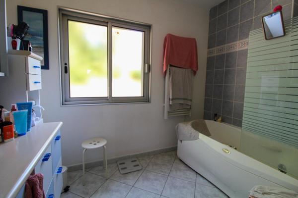 Maison plain-pied 128 m² 4 chambres à Saint-Vallier