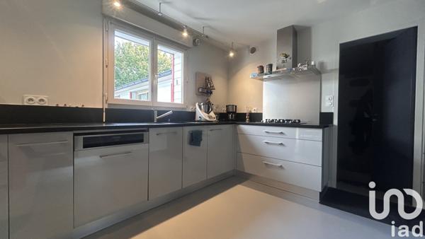 Maison à vendre 7 pièces 142 m² Longuenée-en-Anjou