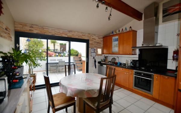 Maison à vendre    4 pièces •  Biarritz