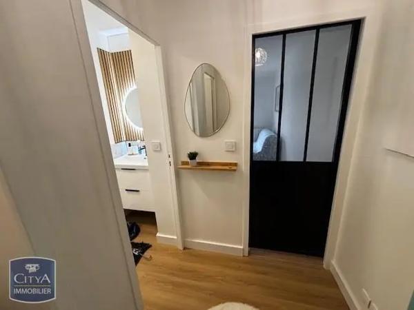 Appartement à louer 1 pièce 22.25m²