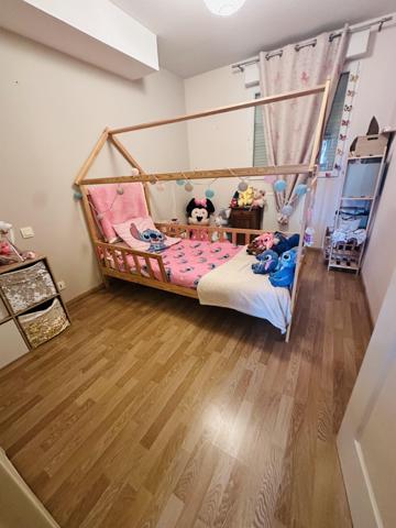 Appartement
         6 pièces
        - 103 m² 219 900 € *
