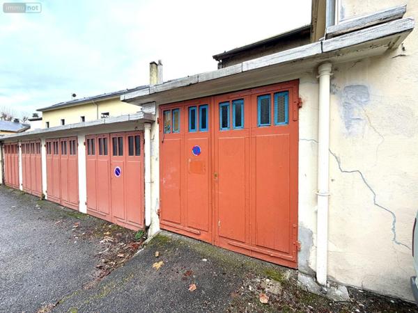 Garage fermé à vendre à Chambéry en Savoie (73000), ref : 73007-202