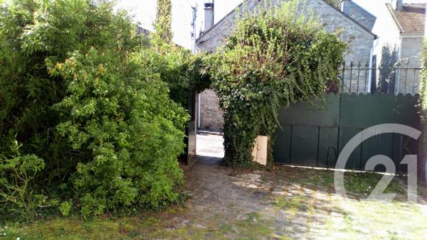 Immeuble à vendre  150 m2 BOIS LE ROI - 77