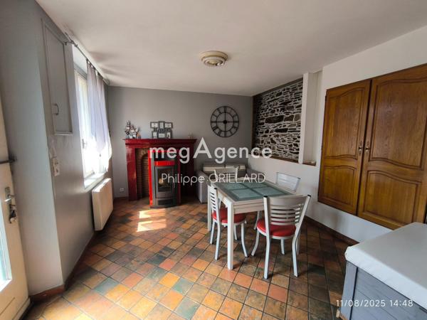 Maison à POUANCE, 49420 - 7 pièces 87m²