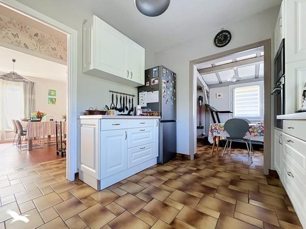 Maison à vendre 129 808 € Confolens 5 p 101 m² DPE C