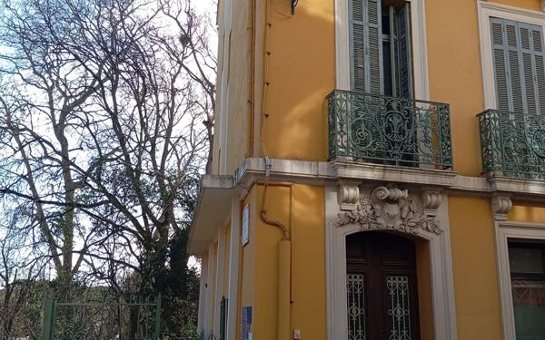 Appartement à vendre    3 pièces •  Solliès-Pont