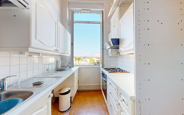 Appartement à vendre    2 pièces • 66,71 m2 Lyon 4