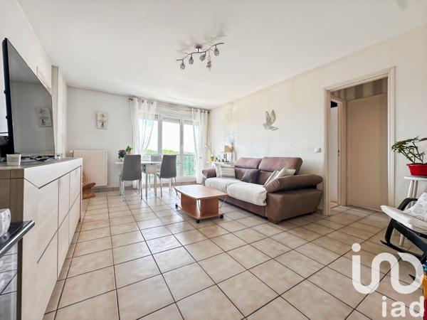 Appartement 2 pièces de 56 m² à Vaujours (93410)