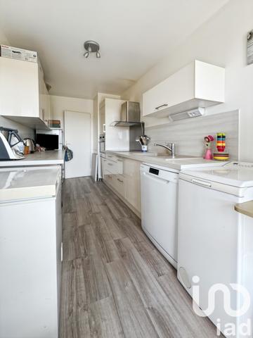 Appartement 2 pièces de 56 m² à Vaujours (93410)