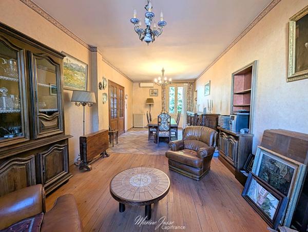 Lourdes – Maison de caractère style basque, modulable, idéale pour un projet familial ou locatif.