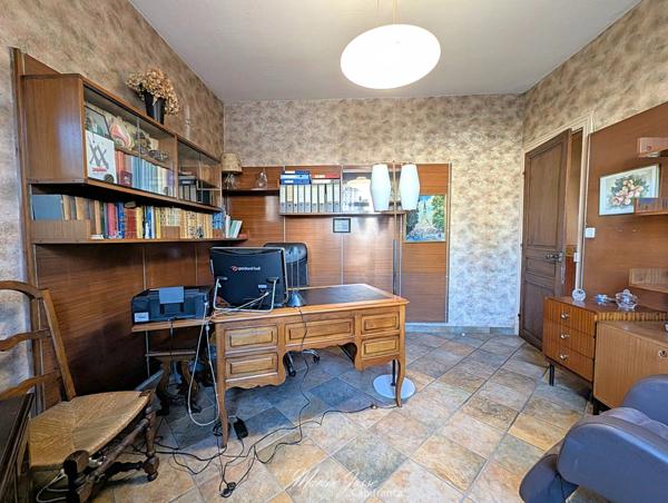 Lourdes – Maison de caractère style basque, modulable, idéale pour un projet familial ou locatif.