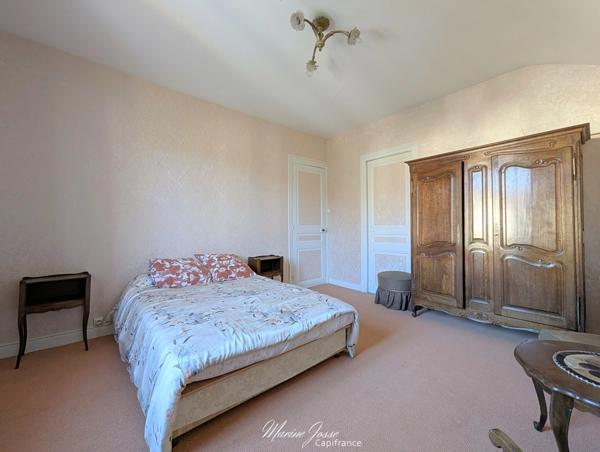 Lourdes – Maison de caractère style basque, modulable, idéale pour un projet familial ou locatif.