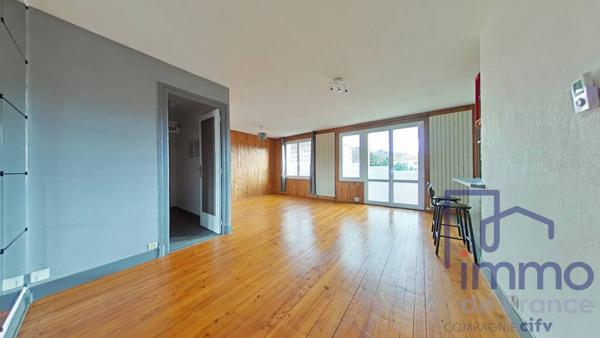 GRAND T2 EN DERNIER ÉTAGE - IDÉAL INVESTISSEUR