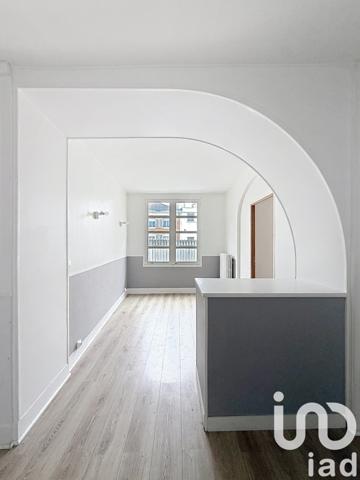 Maison de ville 7 pièces de 216 m² à Épernay (51200)