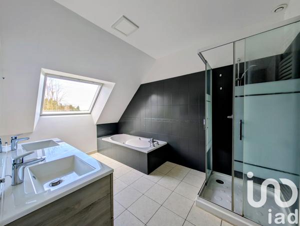 Maison à vendre 6 pièces 140 m² Châteaugiron