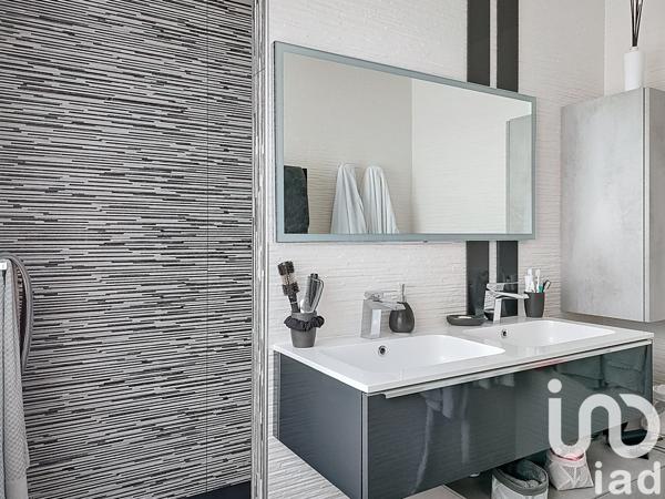 Maison à vendre 6 pièces 220 m² Rambouillet