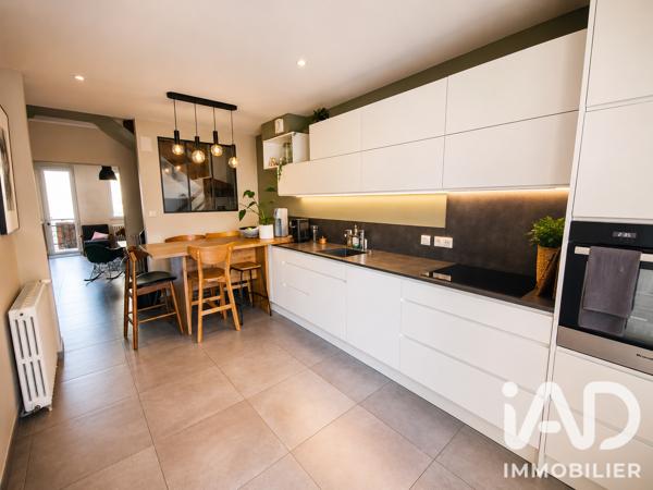 Maison à vendre 5 pièces 197 m² Niort