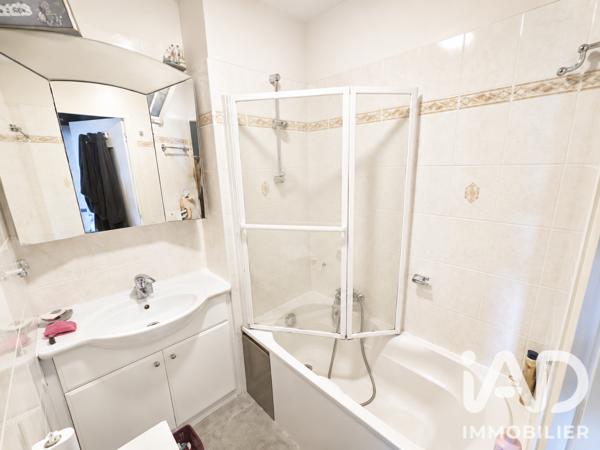 Maison à vendre 5 pièces 197 m² Niort