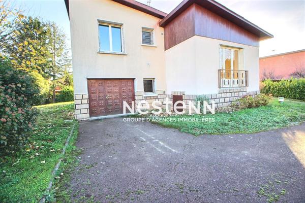 SAINT-FONS - MAISON INDIVIDUELLE - JARDIN - GARAGE - SECTEUR CLOCHETTE - PROCHE ECOLE -TRAMWAYS