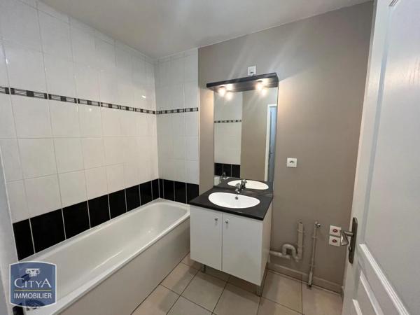 Appartement à louer 2 pièces 51.83m²