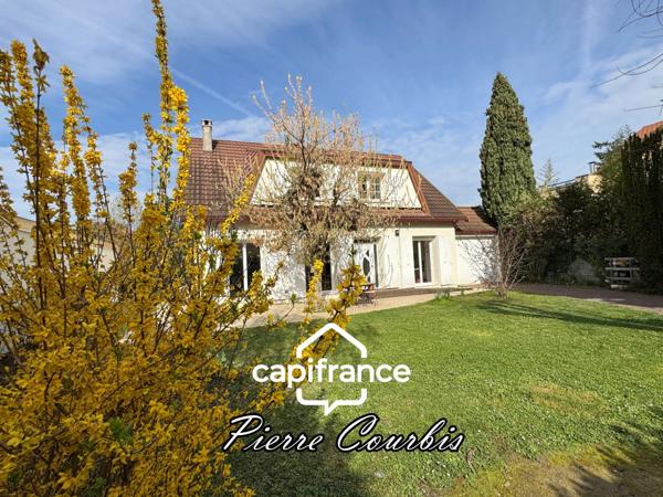 BRON CENTRE Maison 7 pièces avec grand garage et sous-sol