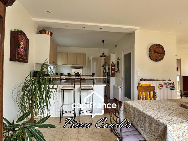 BRON CENTRE Maison 7 pièces avec grand garage et sous-sol