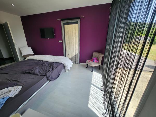 2 VILLAS NEUVES raccordables - plain-pied - grand jardin plat - piscine chauffée - accès vélo - sud Vinezac (07110)