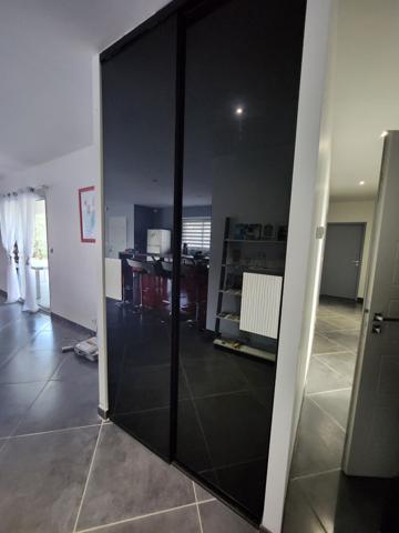 2 VILLAS NEUVES raccordables - plain-pied - grand jardin plat - piscine chauffée - accès vélo - sud Vinezac (07110)