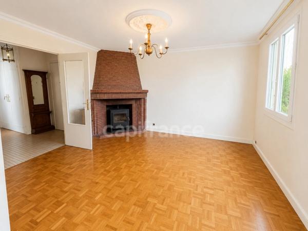 Appartement 4 pièces à vendre à Bondy (93140) – Mare à la Veuve – 82 m² – 3 chambres – 1er étage – Parking – Cave – DPE C