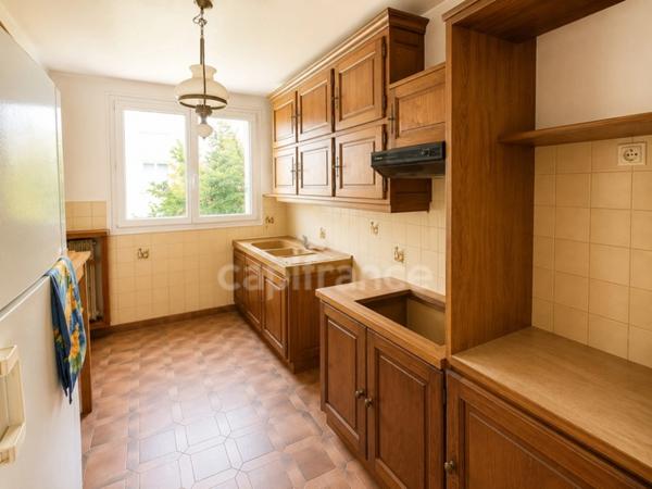 Appartement 4 pièces à vendre à Bondy (93140) – Mare à la Veuve – 82 m² – 3 chambres – 1er étage – Parking – Cave – DPE C